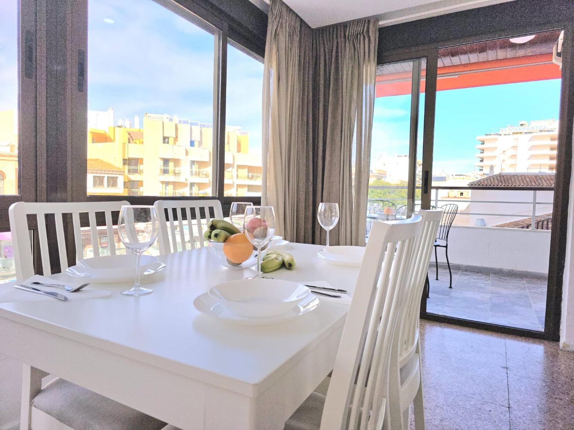 Nogalera Rainbow 2-Bedroom Apartment, Pool And Parking By Namaste Elite Torremolinos Exterior photo