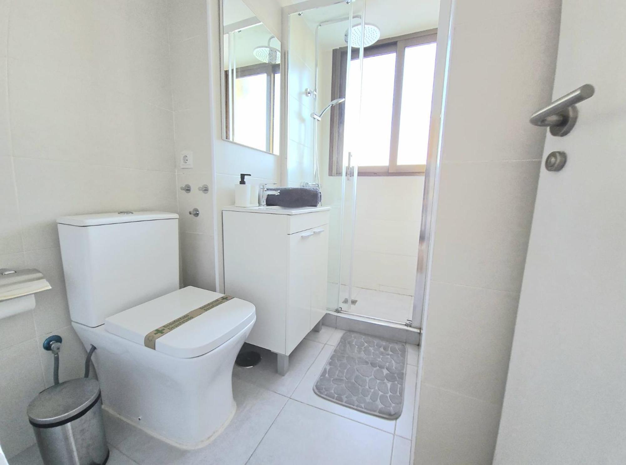 Nogalera Rainbow 2-Bedroom Apartment, Pool And Parking By Namaste Elite Torremolinos Exterior photo