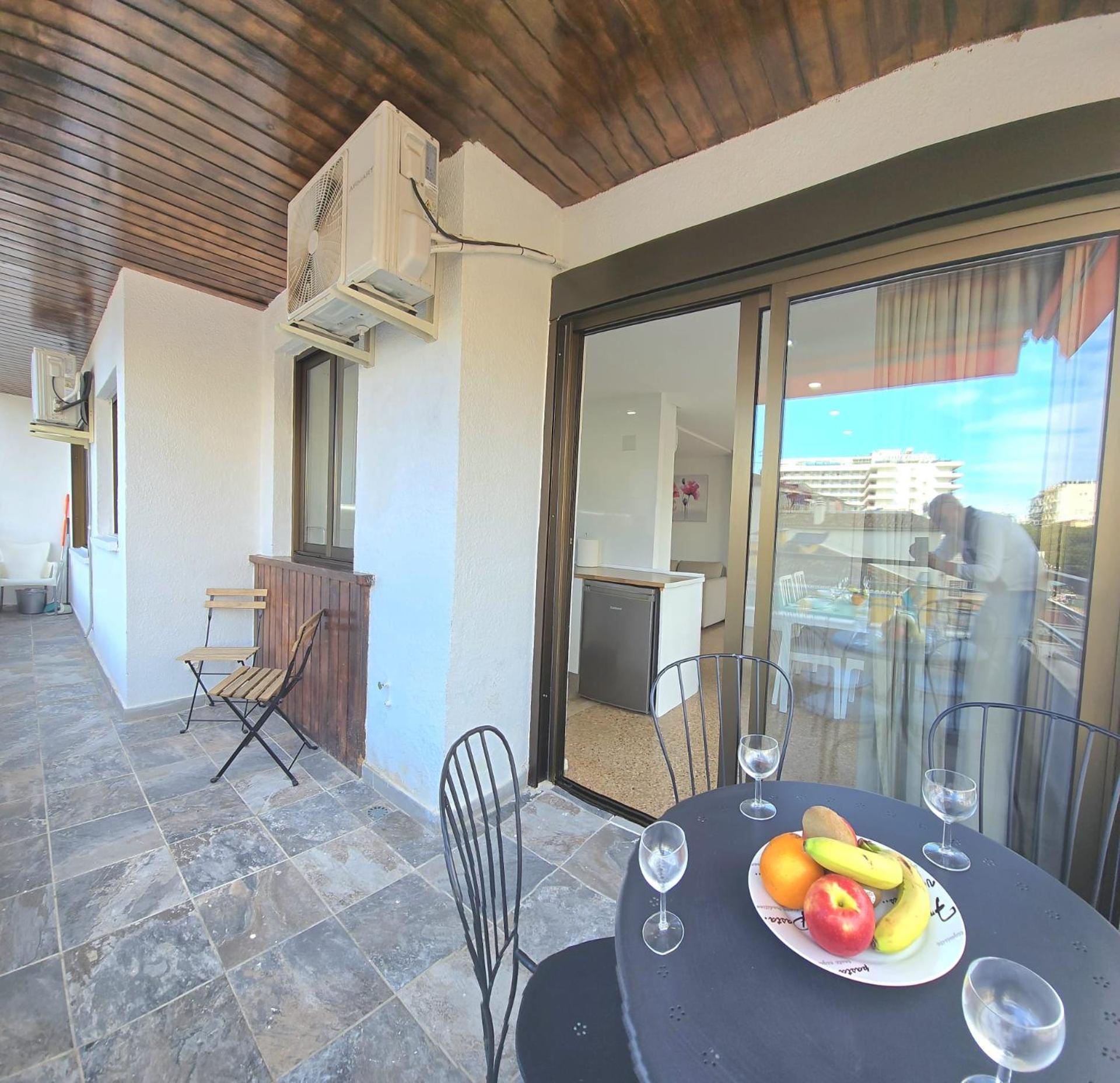 Nogalera Rainbow 2-Bedroom Apartment, Pool And Parking By Namaste Elite Torremolinos Exterior photo
